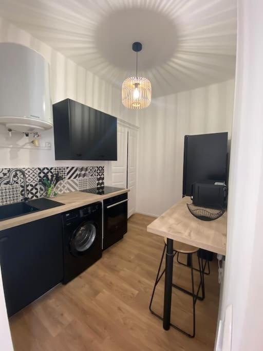 Corte Magnifique T2 45M2 Neuf 5 Personnes Place St Marcel Hyper Centre Wifi Lave Linge Tv Zewnętrze zdjęcie