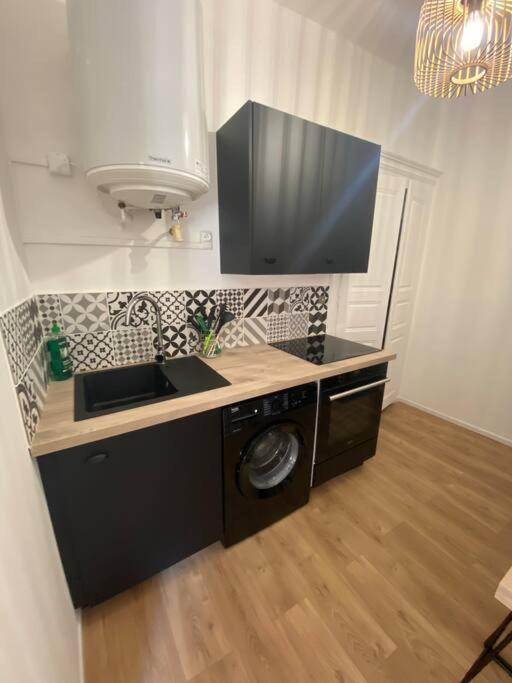 Corte Magnifique T2 45M2 Neuf 5 Personnes Place St Marcel Hyper Centre Wifi Lave Linge Tv Zewnętrze zdjęcie